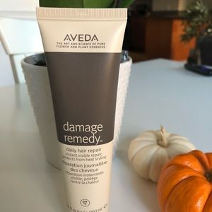 Aveda Damage Repair Daily Hair Repair